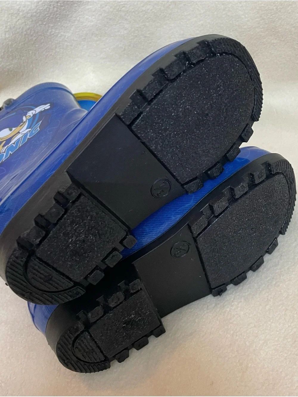 Sonic the Hedgehog Kids Blue Rain Boots Size US 7/8